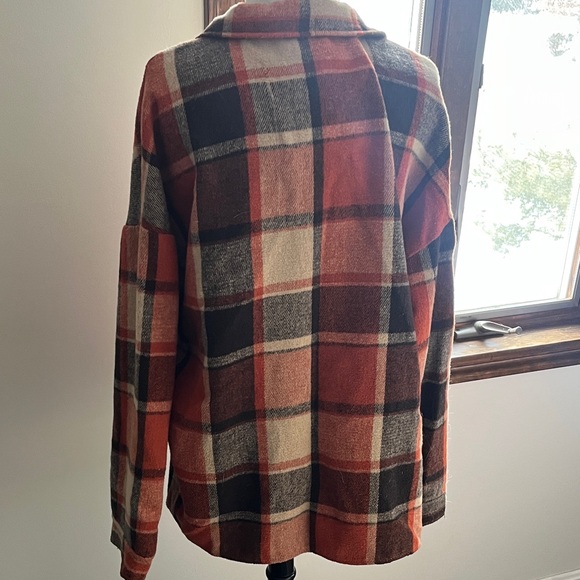 Plaid Shacket - Picture 5 of 5